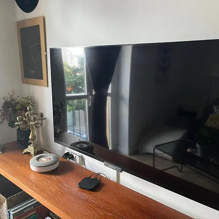 50m Playa Caleta Y Teatro Falla Grupo Ac Gestion كاديز