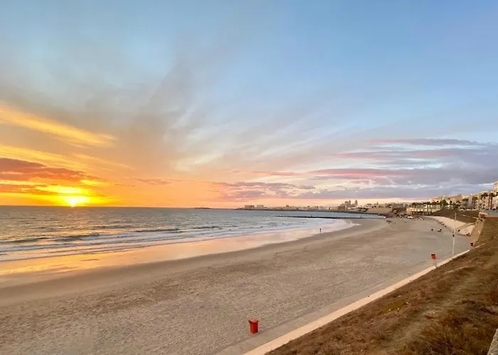 50m Playa Caleta Y Teatro Falla Grupo Ac Gestion